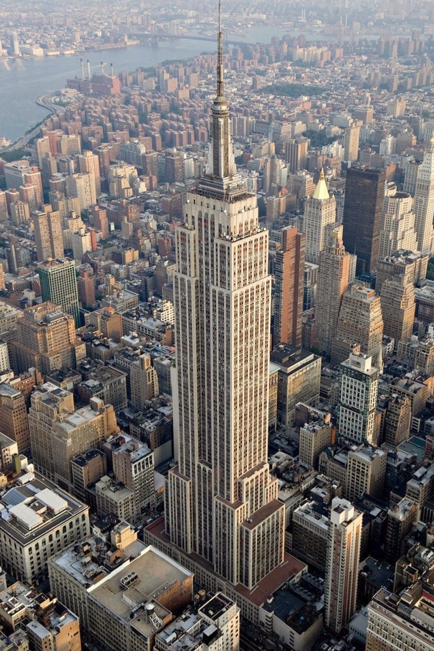 King Kong Climbs the Empire State Building