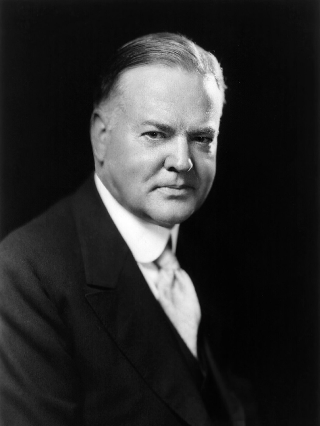 Herbert Hoover Dies at the Waldorf