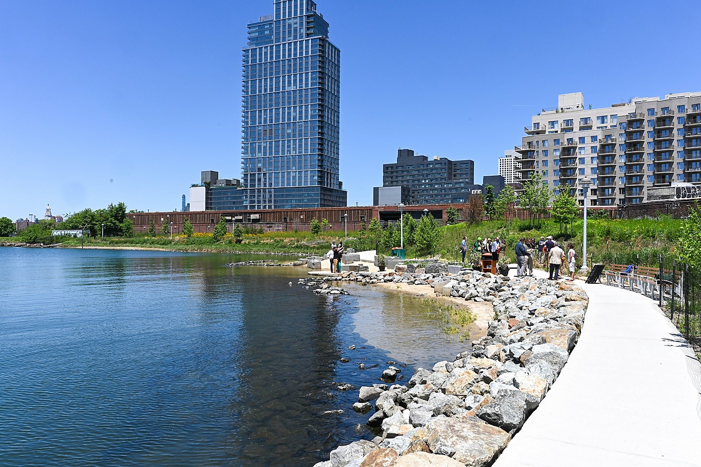 Monitor Point Rezoning Clears Committee in Greenpoint