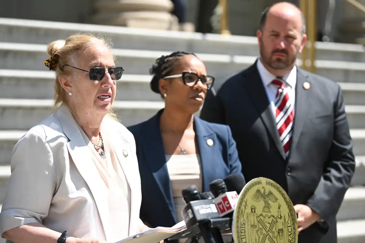Pied-à-terre tax hearing no-show