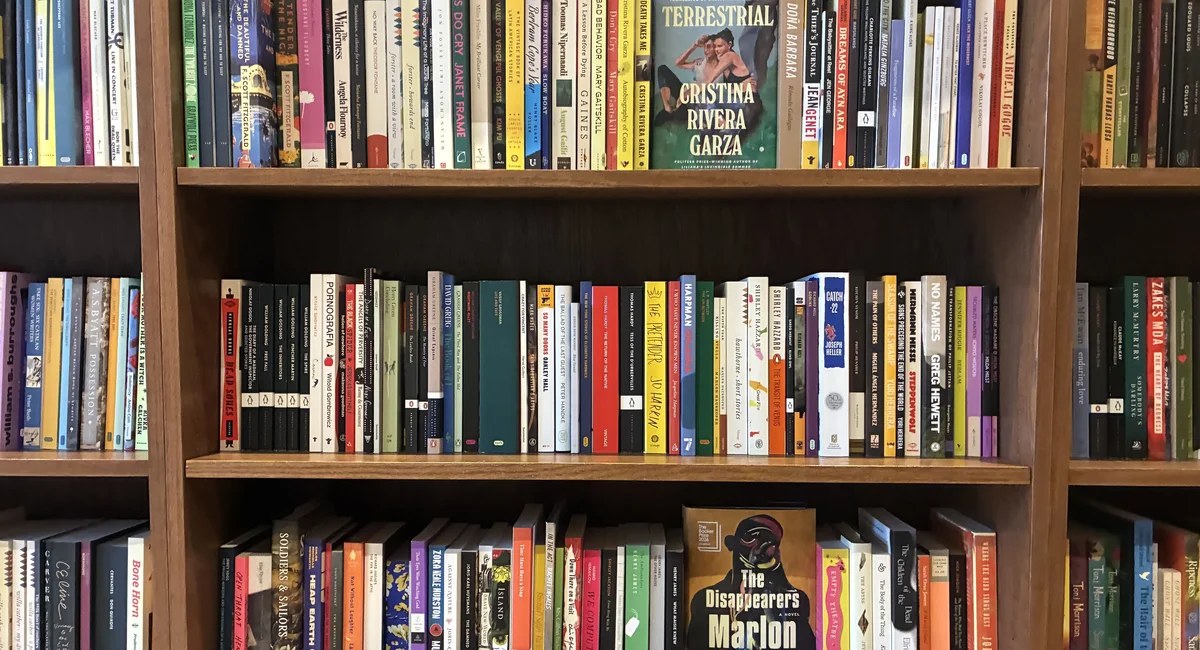 Barnes & Noble moves in across from an indie