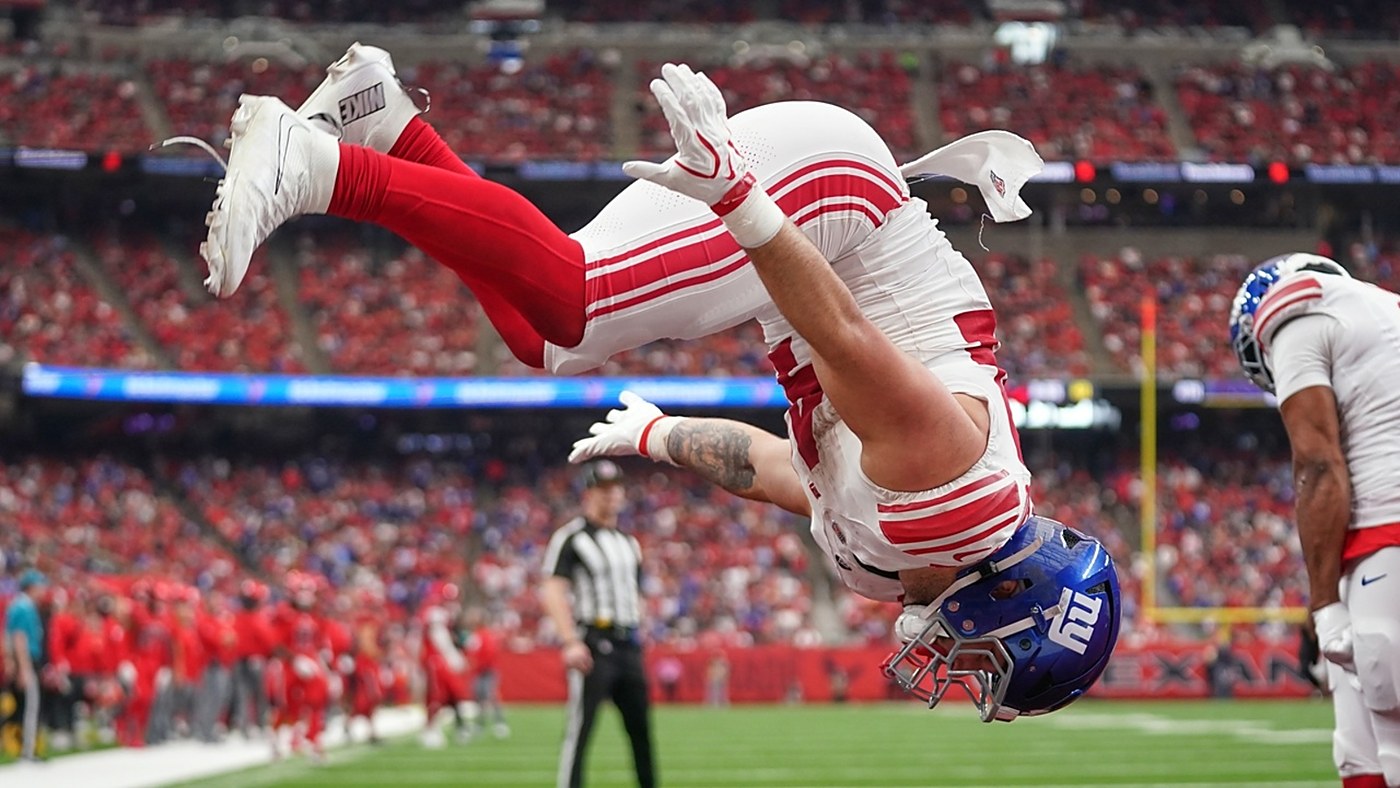 McCarthy's first start ends in a Giants overtime win